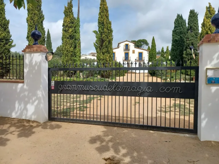 VISITA GUIADA: UN MATÍ D’IL·LUSIÓ